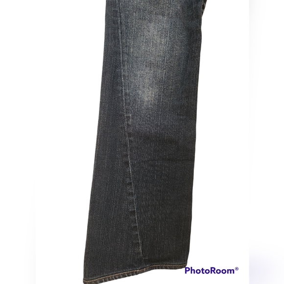 GUC True Religion Joey Twisted Hem Jeans Size 28. - Picture 2 of 4